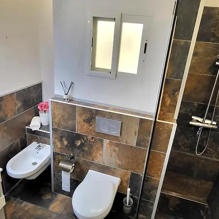 Apartment Cosy 2 Bedroom On 5 Floor With Balcony In The Centre Of Near The Playa- Spain Dénia