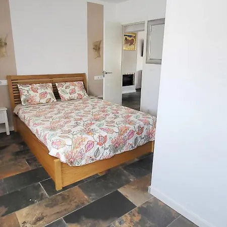 Cosy 2 Bedroom On 5 Floor With Balcony In The Centre Of Near The Playa- Spain Apartment *