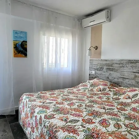Apartment Cosy 2 Bedroom On 5 Floor With Balcony In The Centre Of Near The Playa- Spain *
