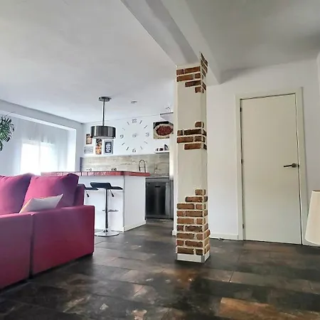 Cosy 2 Bedroom On 5 Floor With Balcony In The Centre Of Near The Playa- Spain * Dénia