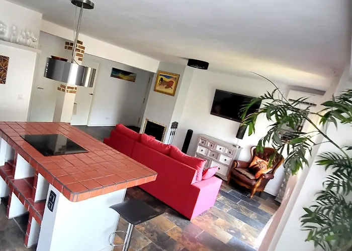 Cosy 2 Bedroom On 5 Floor With Balcony In The Centre Of Near The Playa- Spain Lejlighed